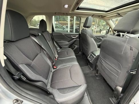 Used 2023 Subaru Forester Premium AWD/4WD image 16