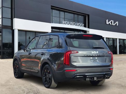 Certified 2022 Kia Telluride SX w/ SX Prestige Package image 6