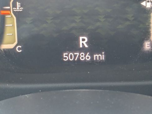 Used 2022 Jeep Gladiator Mojave w/ Cold Weather Group image 37