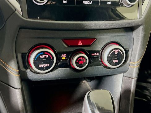 Used 2022 Subaru Crosstrek 2.0i Premium w/ Popular Package #4A image 15