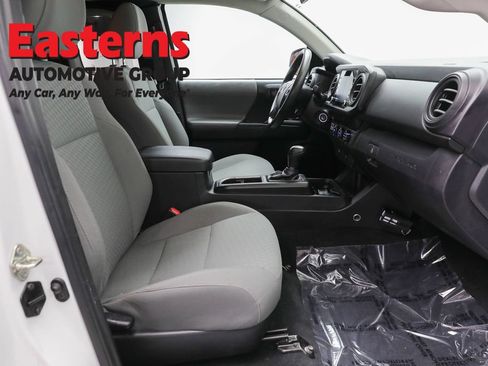 Used 2020 Toyota Tacoma SR RWD image 21