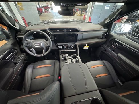 New 2026 GMC Sierra 1500 AT4 w/ AT4 Premium Package AWD/4WD image 14