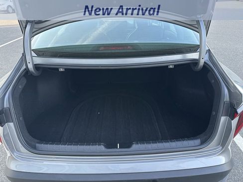 Used 2025 Kia K4 LXS image 8