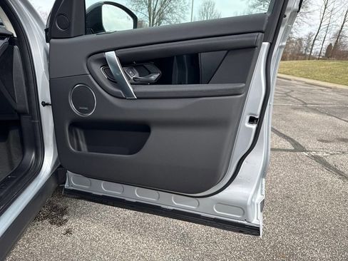 Certified 2025 Land Rover Discovery Sport S AWD/4WD image 17