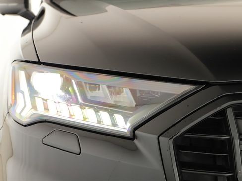 Used 2024 Audi Q7 2.0T Premium Plus image 34