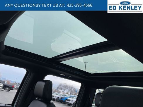 Used 2025 Ford F150 Lariat image 6