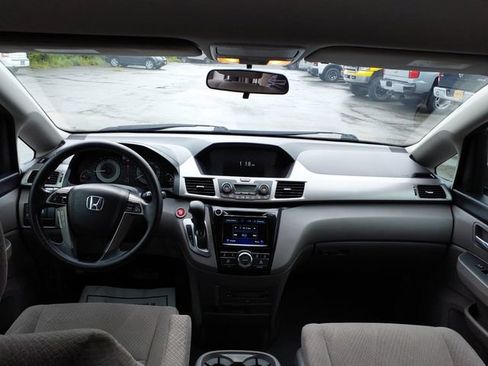 Used 2016 Honda Odyssey SE image 21
