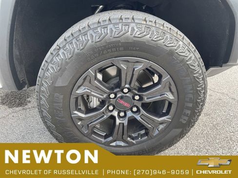 Used 2024 GMC Canyon Elevation w/ Trailering Package AWD/4WD image 39