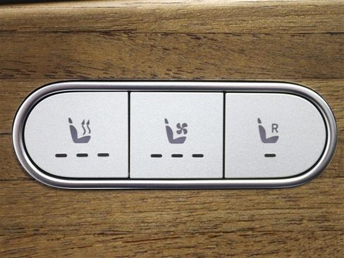 Used 2024 Mercedes-Benz GLE 53 AMG 4MATIC Coupe image 28