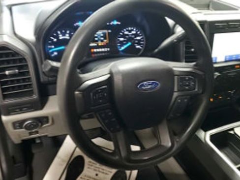 Used 2020 Ford F250 XLT w/ XLT Premium Package AWD/4WD image 2