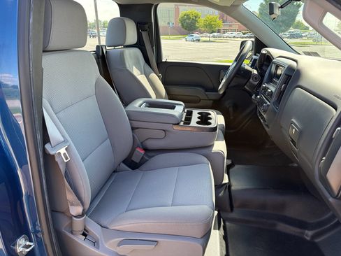 Used 2015 Chevrolet Silverado 1500 W/T RWD image 6