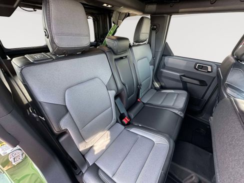 Used 2024 Ford Bronco Everglades image 29
