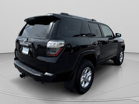 Used 2023 Toyota 4Runner SR5 AWD/4WD image 5