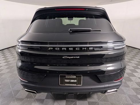 New 2026 Porsche Cayenne AWD/4WD image 6