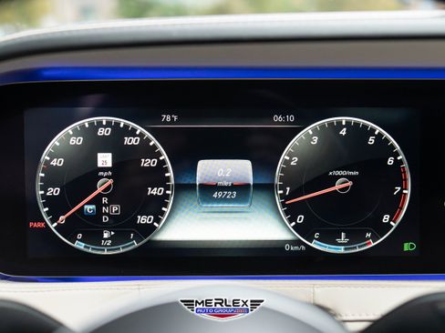 Used 2018 Mercedes-Benz S 560 Sedan image 30
