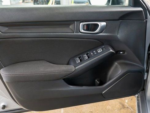 Used 2024 Honda Civic Sport image 17