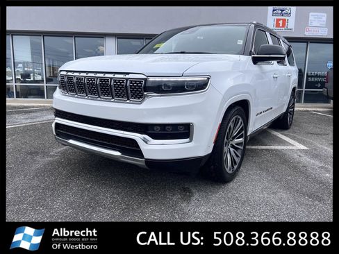 Used 2024 Jeep Grand Wagoneer L Series III AWD/4WD image 1