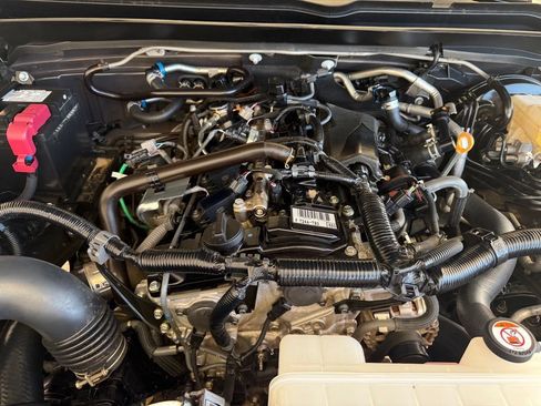 Used 2026 Toyota Tacoma SR5 AWD/4WD image 46