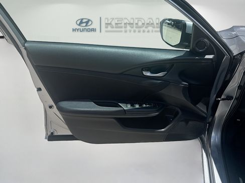 Used 2020 Honda Insight EX image 16