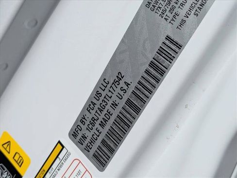 New 2026 Jeep Gladiator Sport image 17