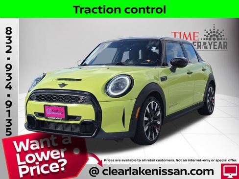 Used 2023 MINI Cooper S w/ Premium Package image 2