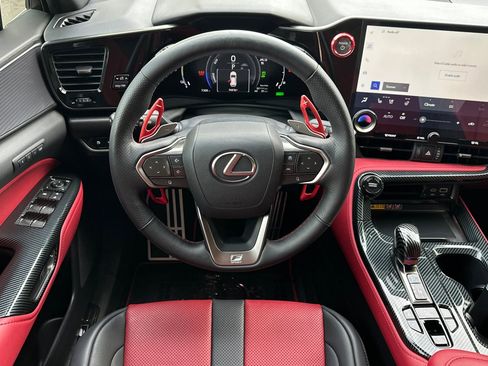 Used 2025 Lexus NX 450h+ F Sport image 18