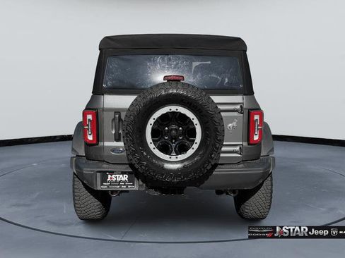 Used 2021 Ford Bronco Badlands image 6