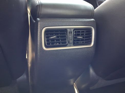 Used 2015 Nissan Altima 2.5 SL w/ Moonroof Package FWD image 26