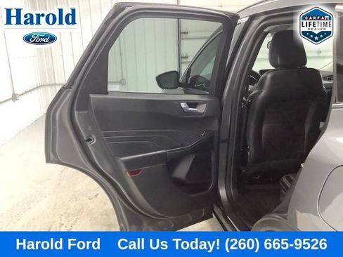 Used 2023 Ford Escape Platinum AWD/4WD image 13