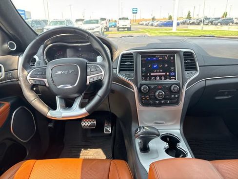 Used 2014 Jeep Grand Cherokee SRT8 w/ Luxury Group II AWD/4WD image 12