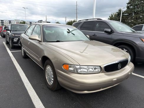 Used 2001 Buick Century Limited w/ Special Edition Pkg FWD image 4