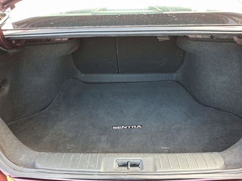 Used 2024 Nissan Sentra SV image 27