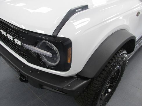 New 2024 Ford Bronco Wildtrak image 8