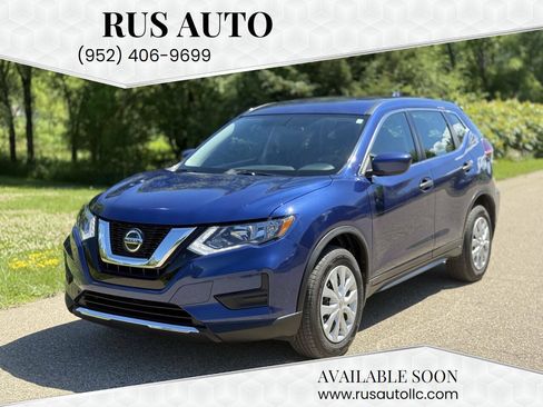 Used 2018 Nissan Rogue S AWD/4WD image 1