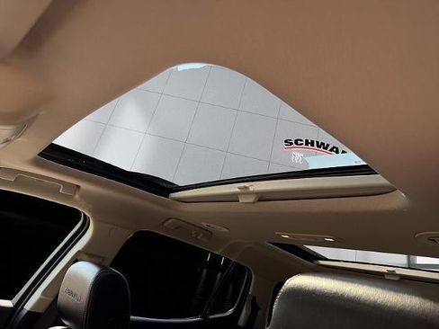 Used 2023 GMC Acadia Denali w/ Black Diamond Edition AWD/4WD image 42