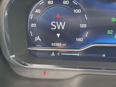 Used 2024 Chevrolet Tahoe LT AWD/4WD image 11