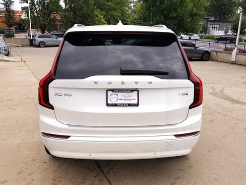 New 2026 Volvo XC90 T8 Plus w/ Protection Package Premier AWD/4WD image 27