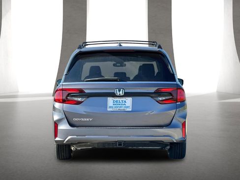 New 2026 Honda Odyssey EX-L image 5
