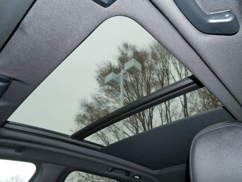 Used 2023 BMW X3 xDrive30i w/ Convenience Package image 30