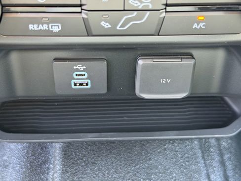 New 2026 Ford F550 4x4 Crew Cab image 5