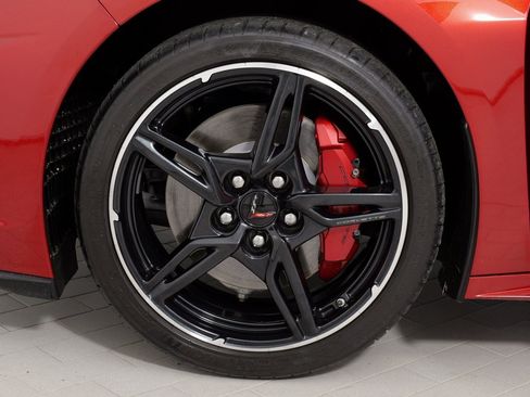 Used 2021 Chevrolet Corvette Stingray w/ Z51 Performance Package image 71