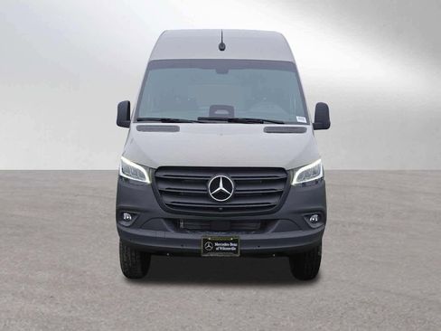 New 2026 Mercedes-Benz Sprinter 2500 image 8