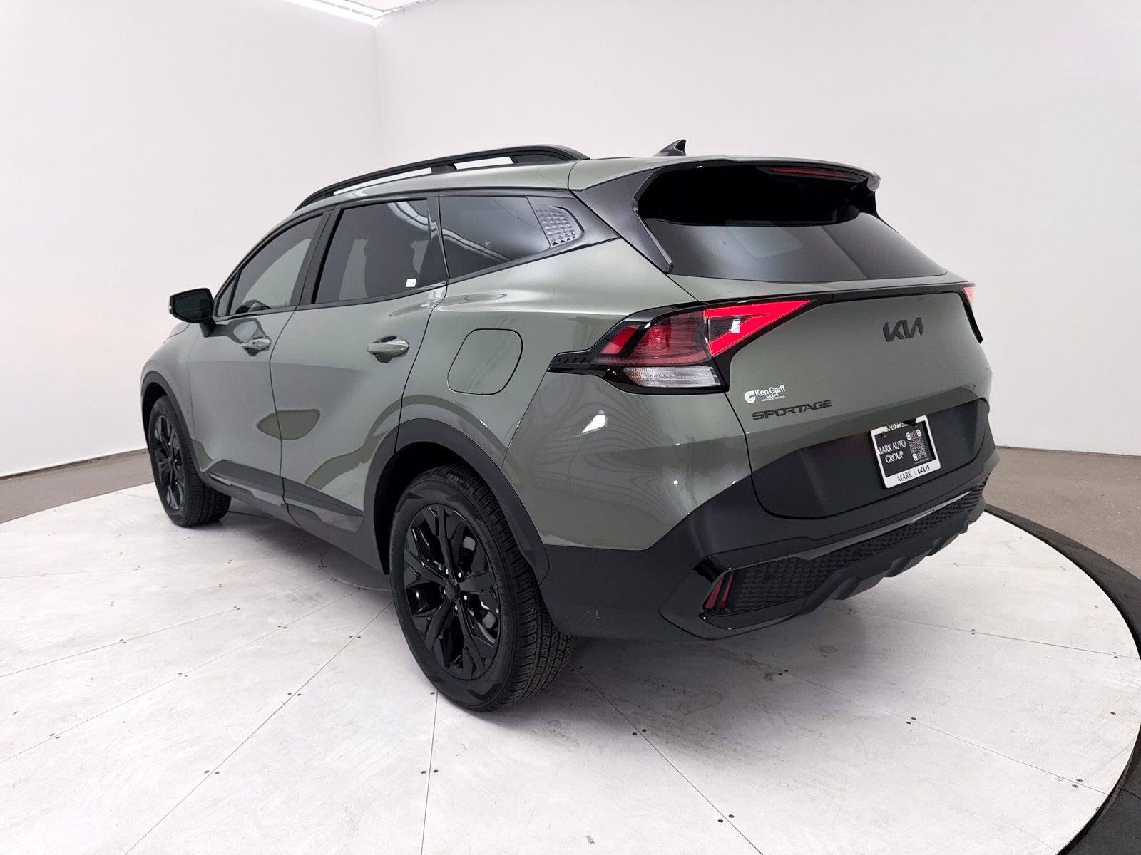 Used 2025 Kia Sportage X-Line w/ Premium Package AWD/4WD image 17