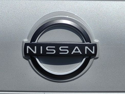 Used 2026 Nissan Rogue SV AWD/4WD image 11
