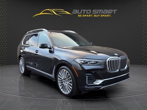 Used 2021 BMW X7 xDrive40i w/ Executive Package 2 AWD/4WD image 7