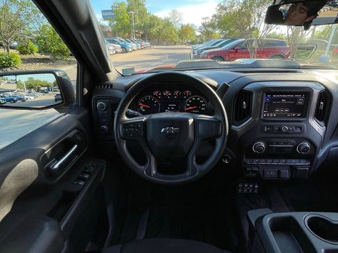 Used 2024 Chevrolet Silverado 1500 Custom Trail Boss w/ LPO, Dark Essentials Package image 12