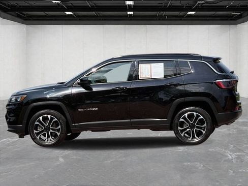 Certified 2023 Jeep Compass Limited AWD/4WD image 2