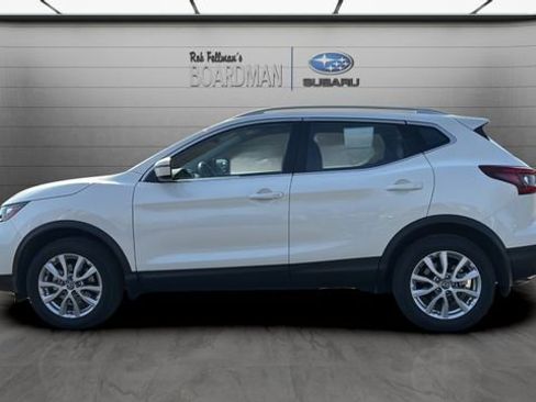 Used 2022 Nissan Rogue Sport SV image 9