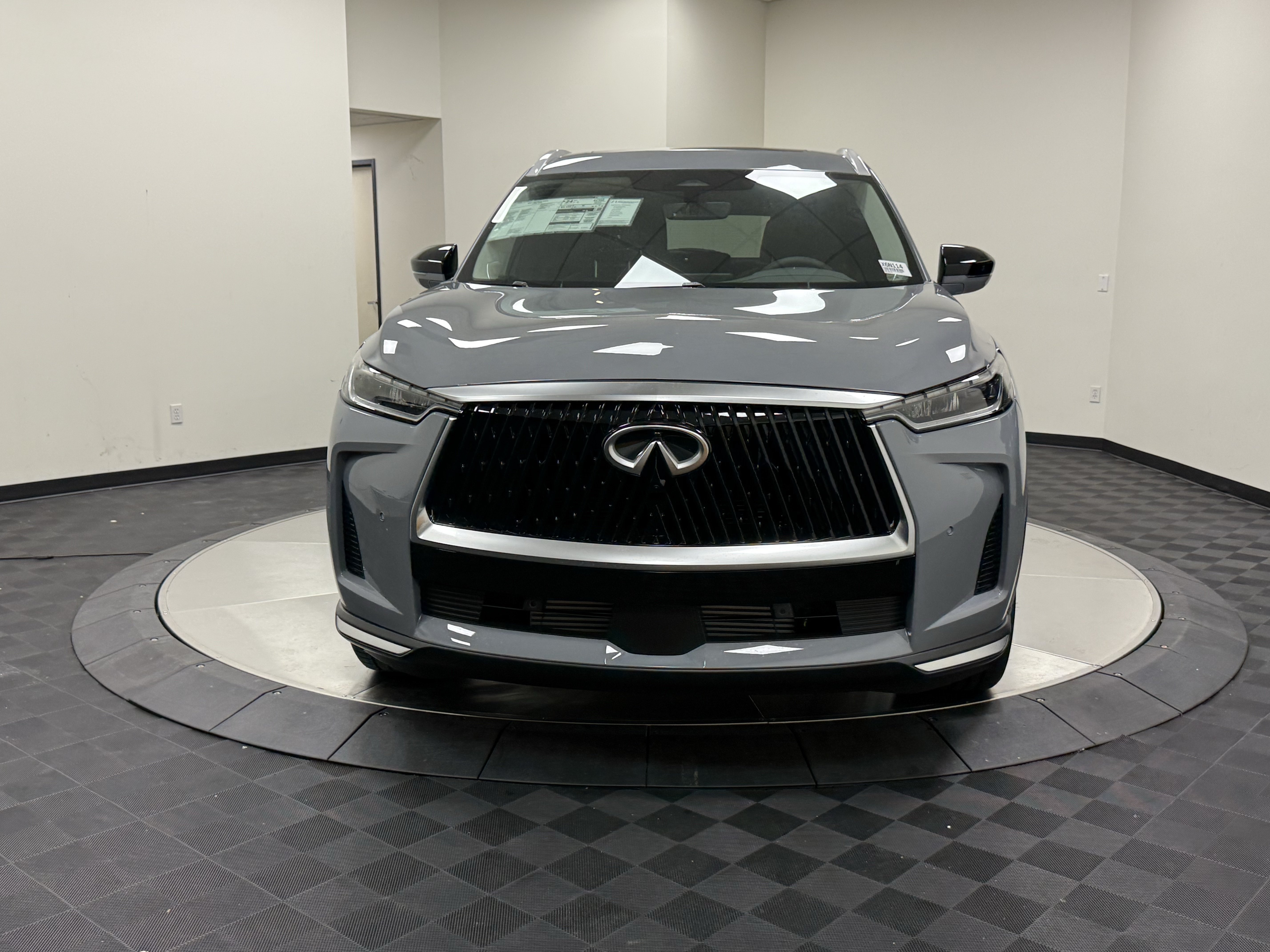 Certified 2027 INFINITI QX60 Luxe w/ Cargo Package FWD image 2