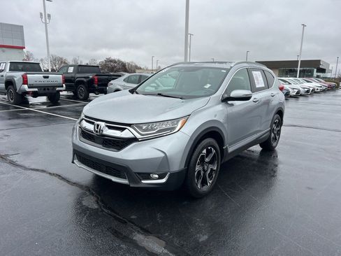 Used 2018 Honda CR-V Touring image 1